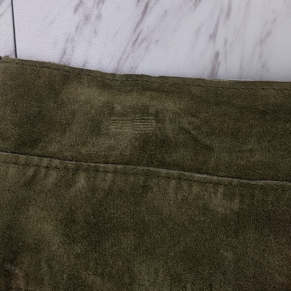 Bebe Green Leather Mini Skirt SZ 2 - Picture 8 of 8